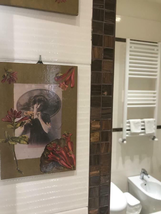 לינה וארוחת בוקר קטאניה Aquila House מראה חיצוני תמונה